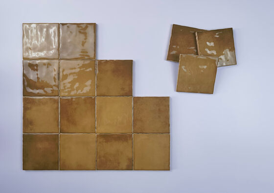 Коричневые крепежные плитки из керамики размером 10x10 см для гостиной и спальни