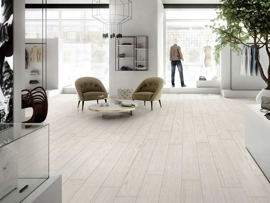 плитки влияния древесины фарфора 15x90cm на открытом воздухе, плитки Bathroom SGS 9.5mm коммерчески